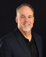 Eric J Thomae