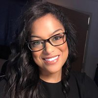 Lindsay S Smith